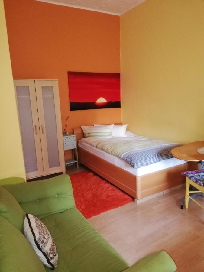 Acasa Bed & Breakfast Frankfurt am Main Kültér fotó