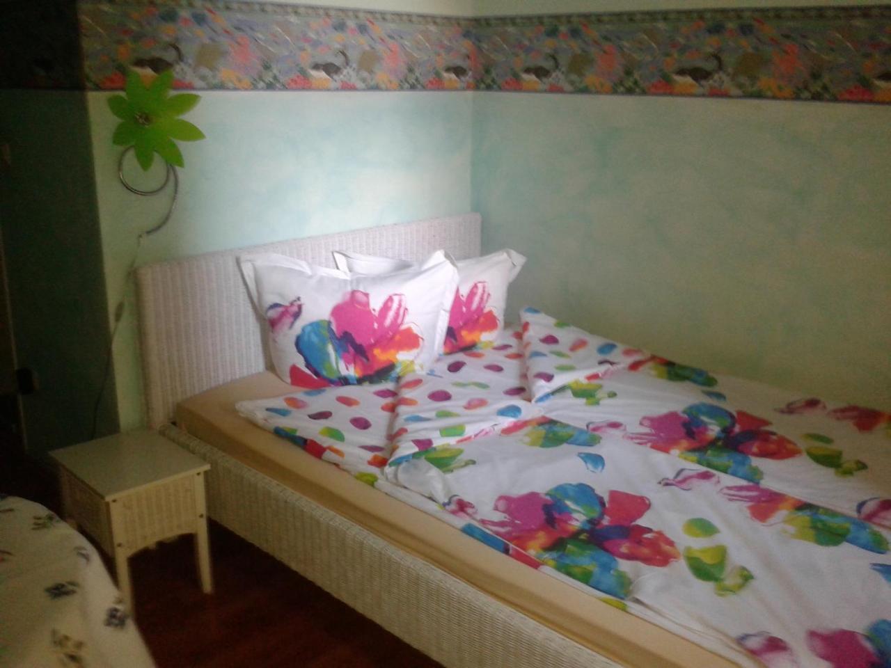 Acasa Bed & Breakfast Frankfurt am Main Kültér fotó