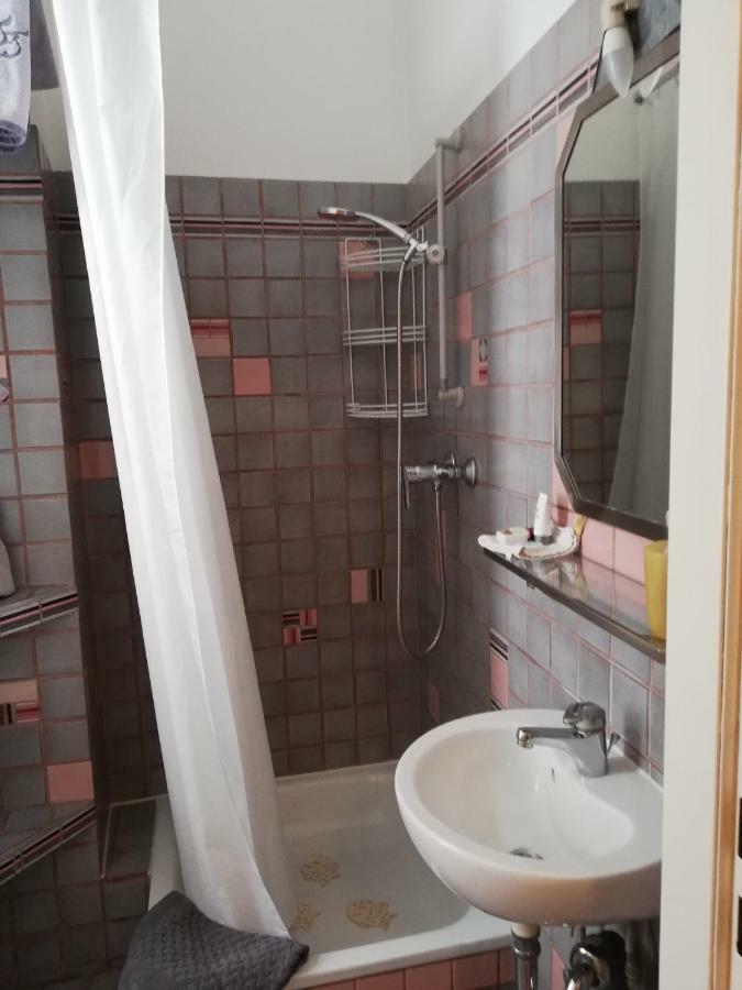Acasa Bed & Breakfast Frankfurt am Main Kültér fotó